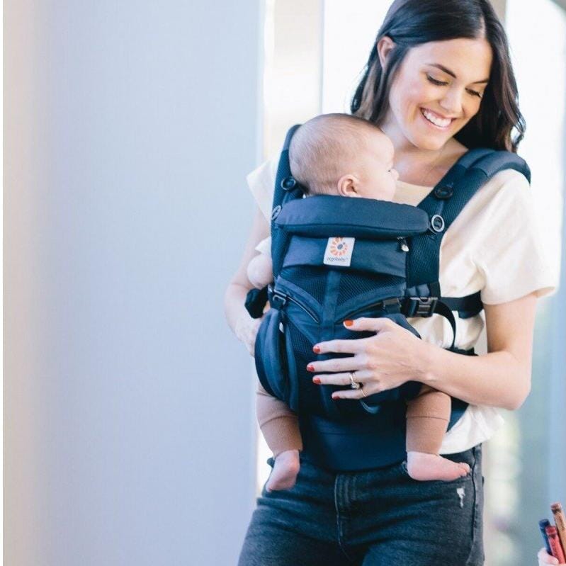 Porte Bebe - BreathBabyBagâą - Bleu Marine - Pour Poupon