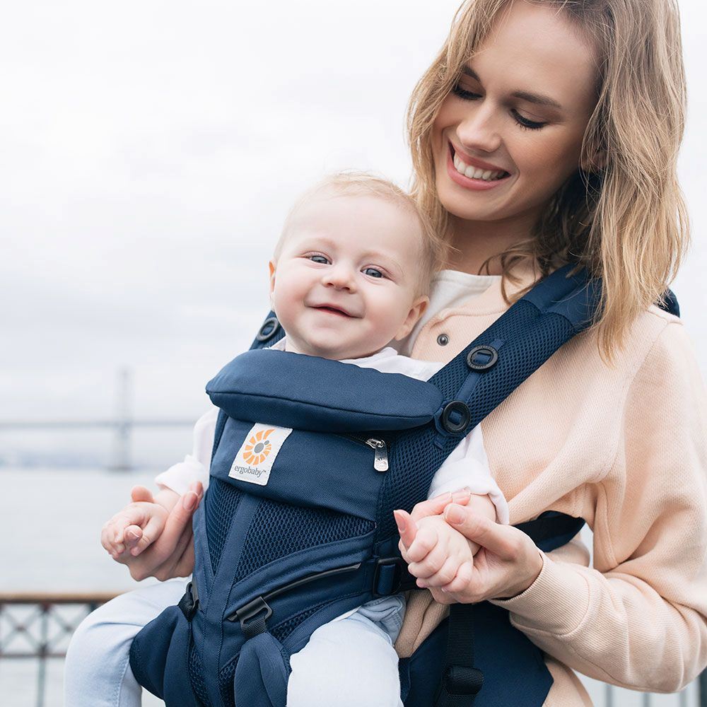 Porte Bebe - BreathBabyBagâą - Bleu Marine - Pour Poupon