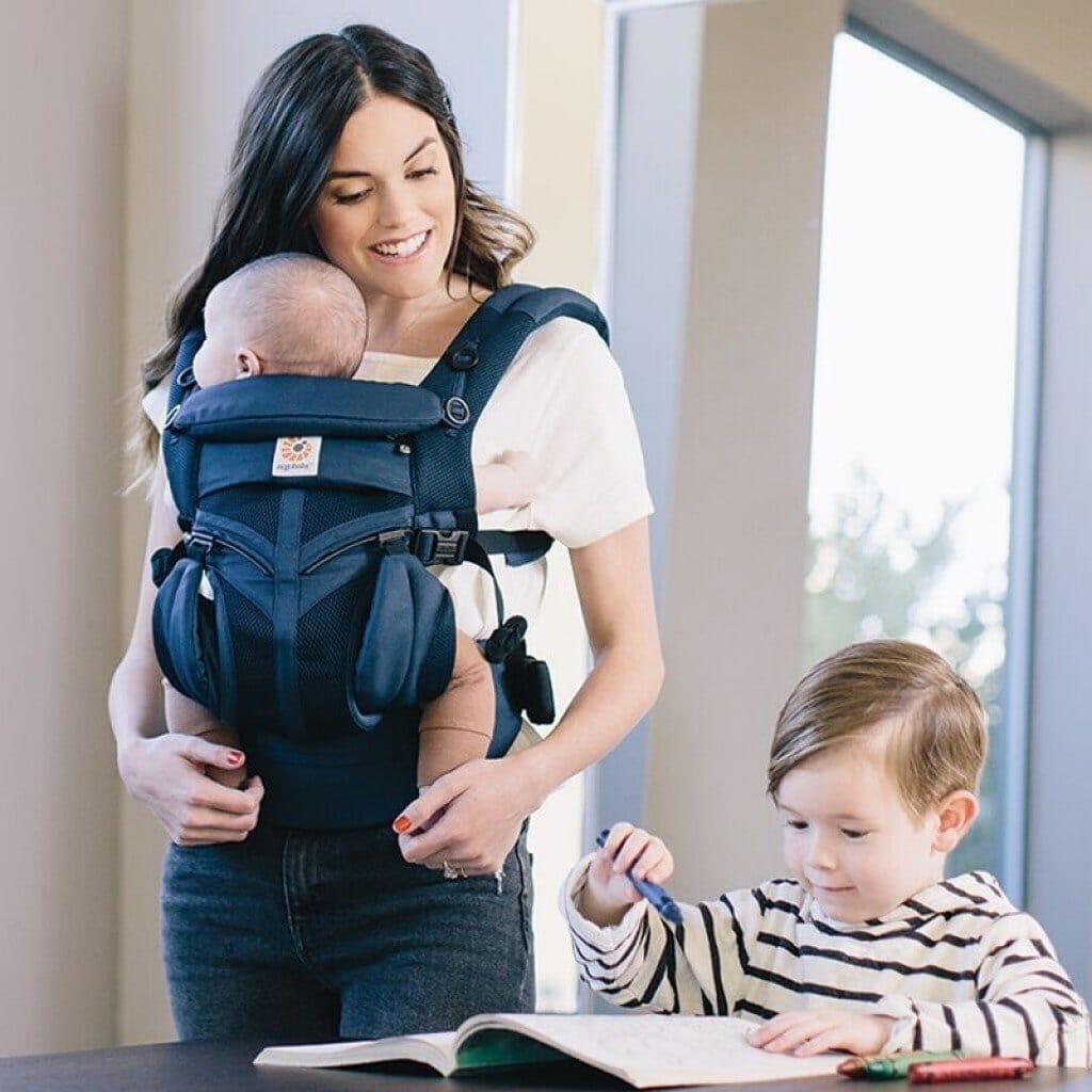 Porte Bebe - BreathBabyBagâą - Bleu Marine - Pour Poupon