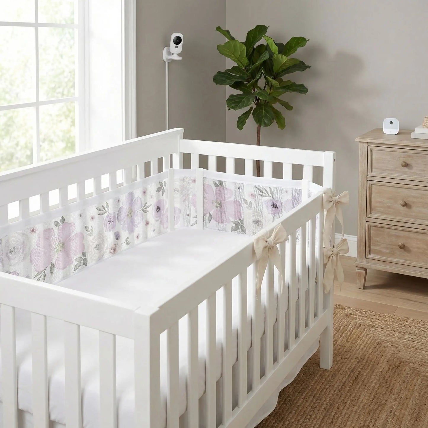 Tour de lit bébé rose avec protection complète et sécurisée pour lit à barreaux