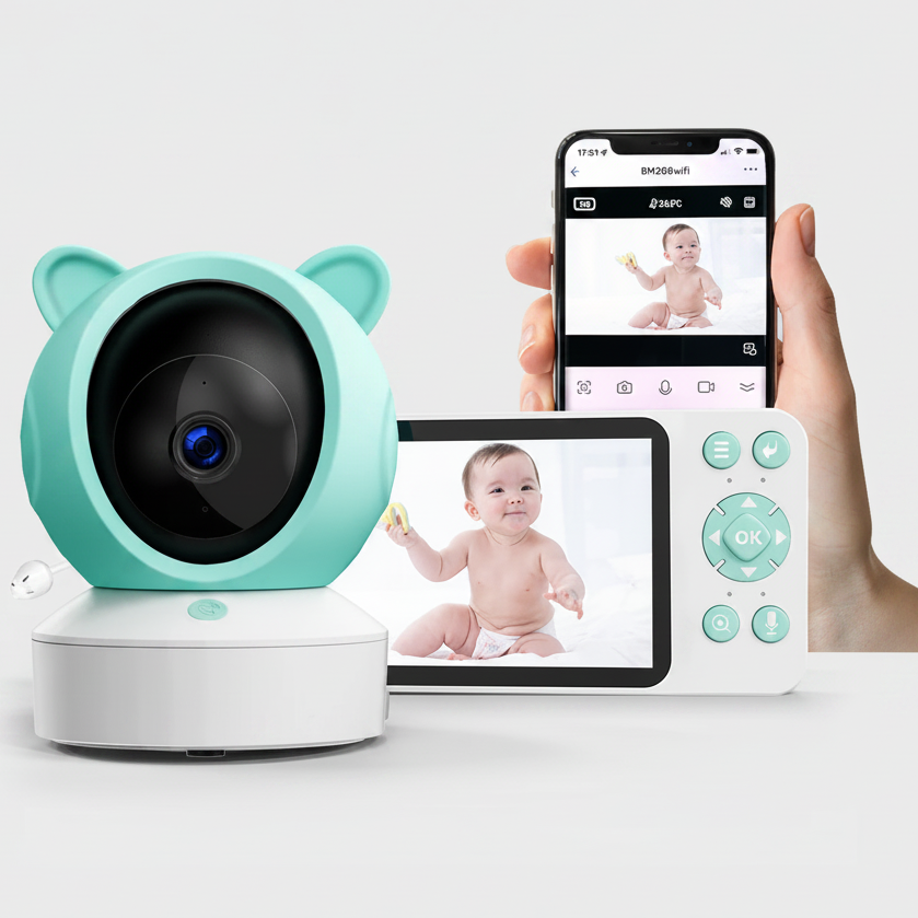 Babyphone avec caméra design turquoise à oreilles, incluant un moniteur parental et une application mobile sur smartphone pour une surveillance double et flexible de bébé.