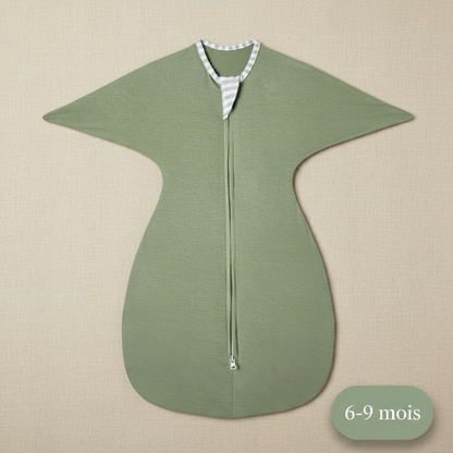 Gigoteuse Bébé vert sauge - Vue de face à plat du produit, taille 6-9 mois.