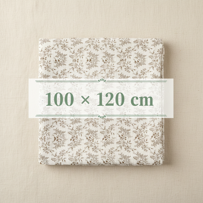 Lange bébé grand format 100 x 120 cm idéal pour l'emmaillotage ou la couverture.