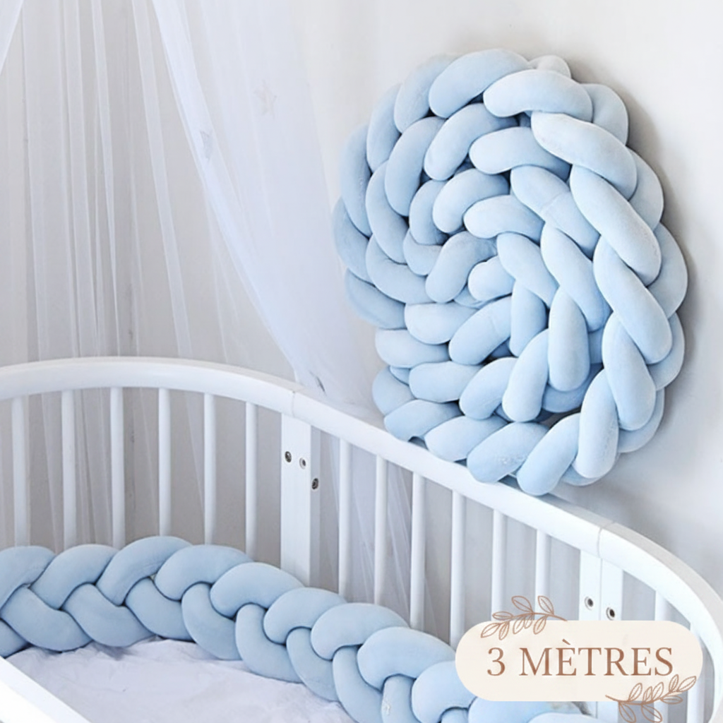 Réducteur de lit tressé AZURIN™ – 3 mètres, tresse bleu ice style boho, tour complet lit bébé, coton doux